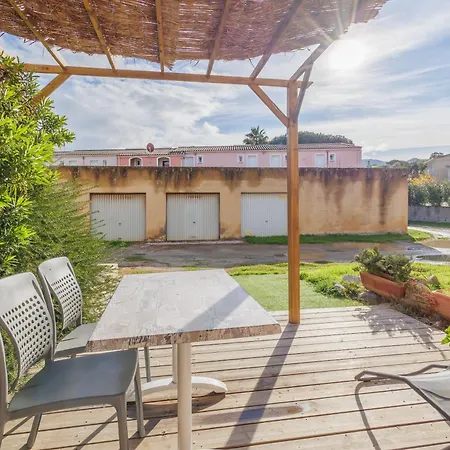 Le Petit Paradis - A Proximite Apartament